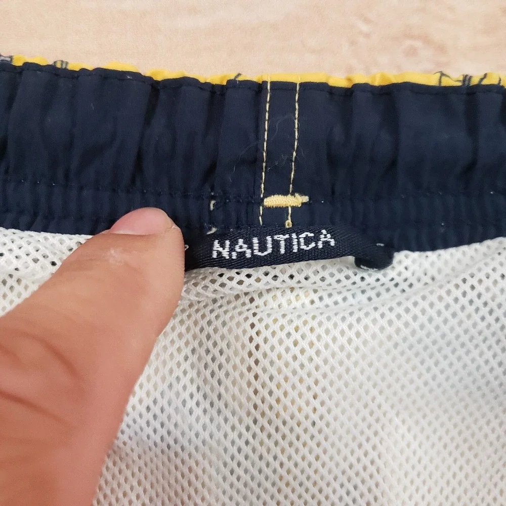 VINTAGE Nautica Swim Trunks‎ Mens Large Yellow Blue Short Sail Boats Adult 90s